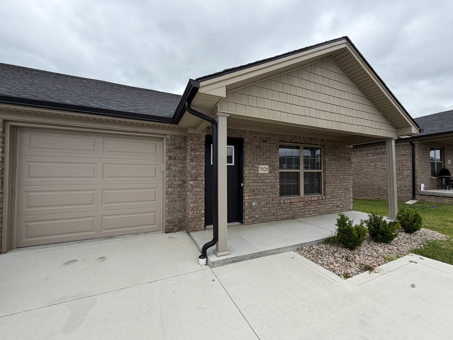 Richmond Townhome: 7020 Caravan Dr