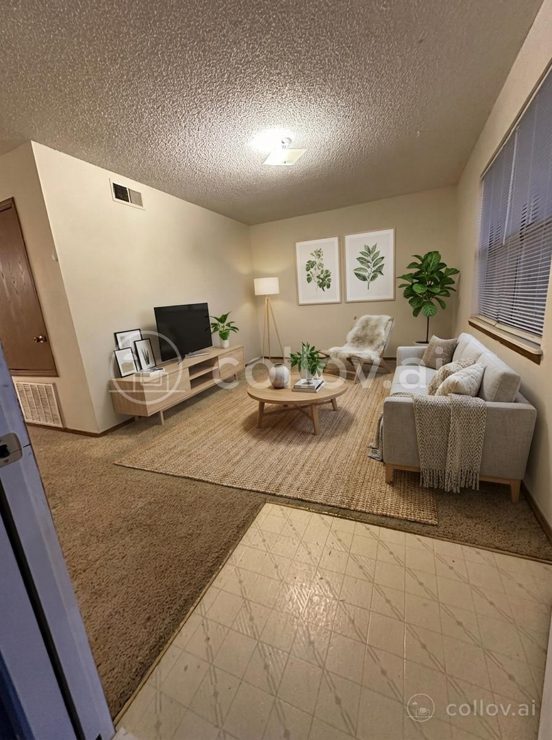 Beaver Apartment: 602 W Main St