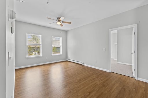 Available Now – Modern 2 Bedroom, 2 Bathroom Apartment in Essex, VT – Heat & Hot Water Included – photo 1