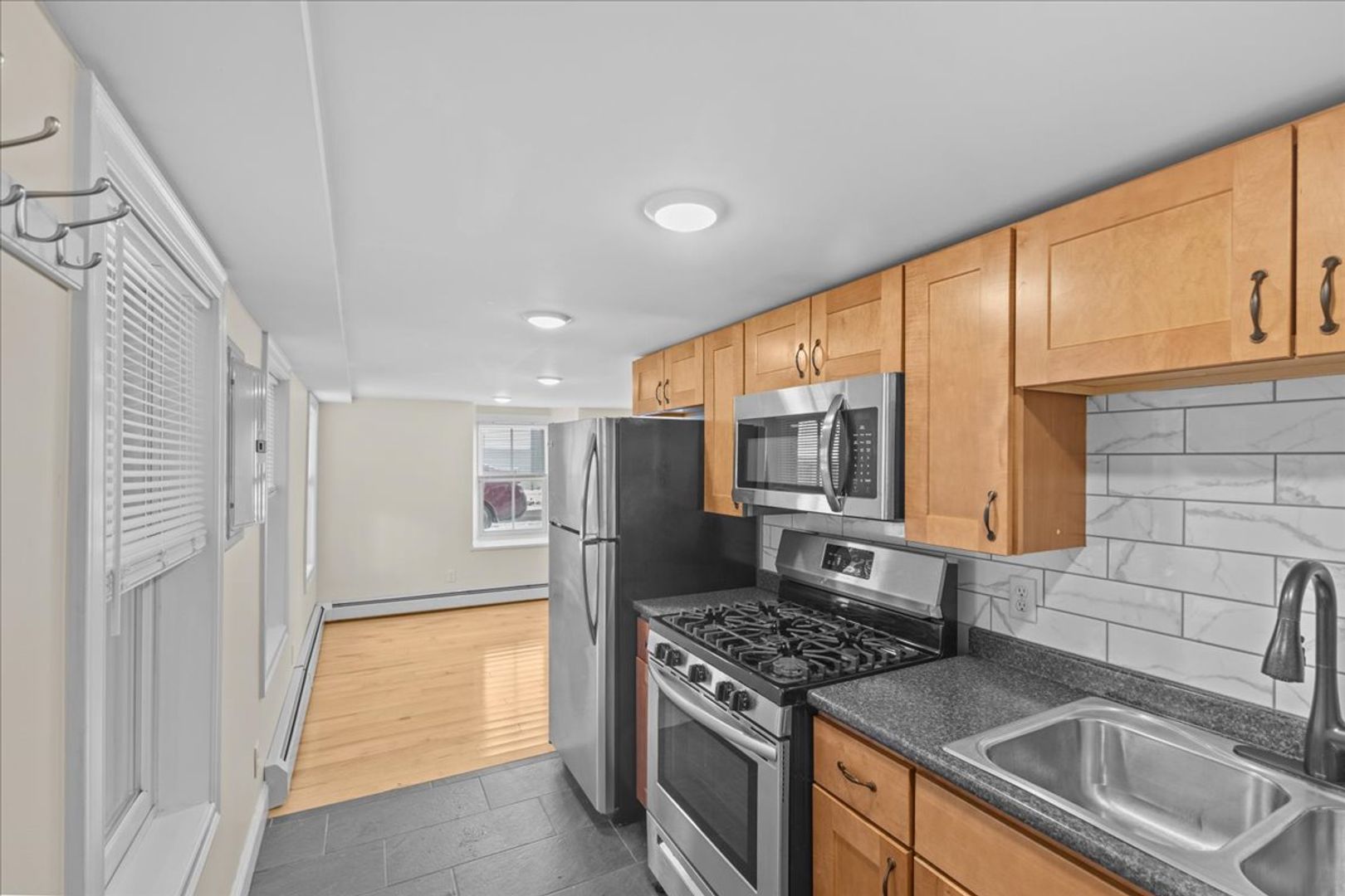 Burlington Apartment: 375 St Paul St
