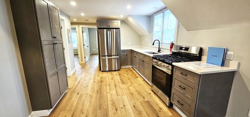 JUST LISTED! NEW 4BR, 1 Bath Fully Renovated Unit! AVAILABLE JUNE 1st 2027 – photo 1
