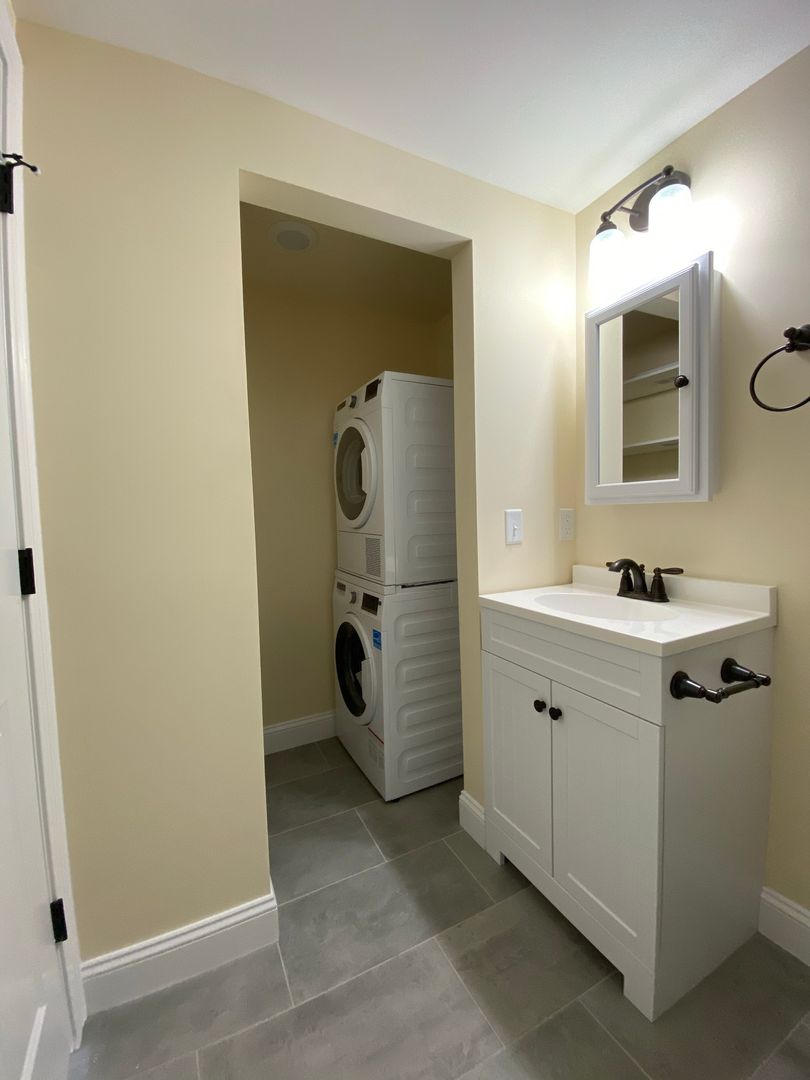 Burlington Apartment: 158 North St