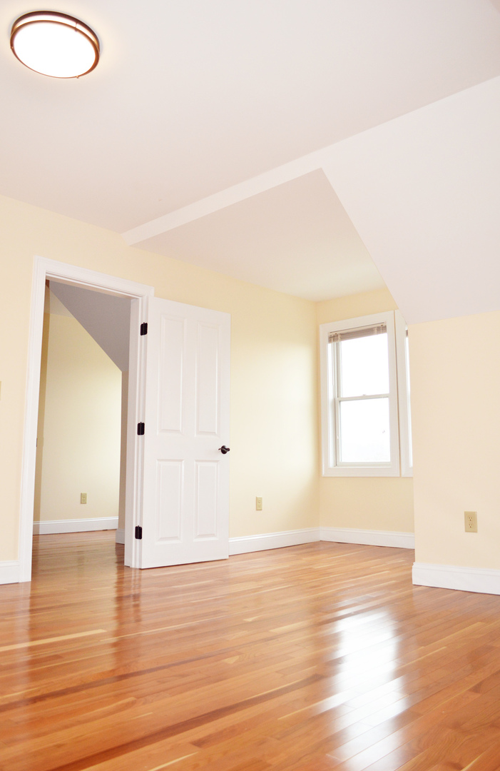 Burlington Apartment: 100 No. Winooski Ave