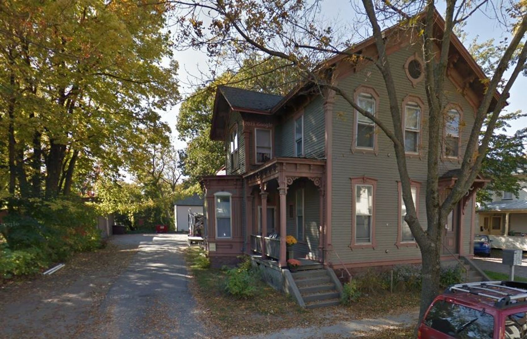 Burlington Apartment: 51 North Union