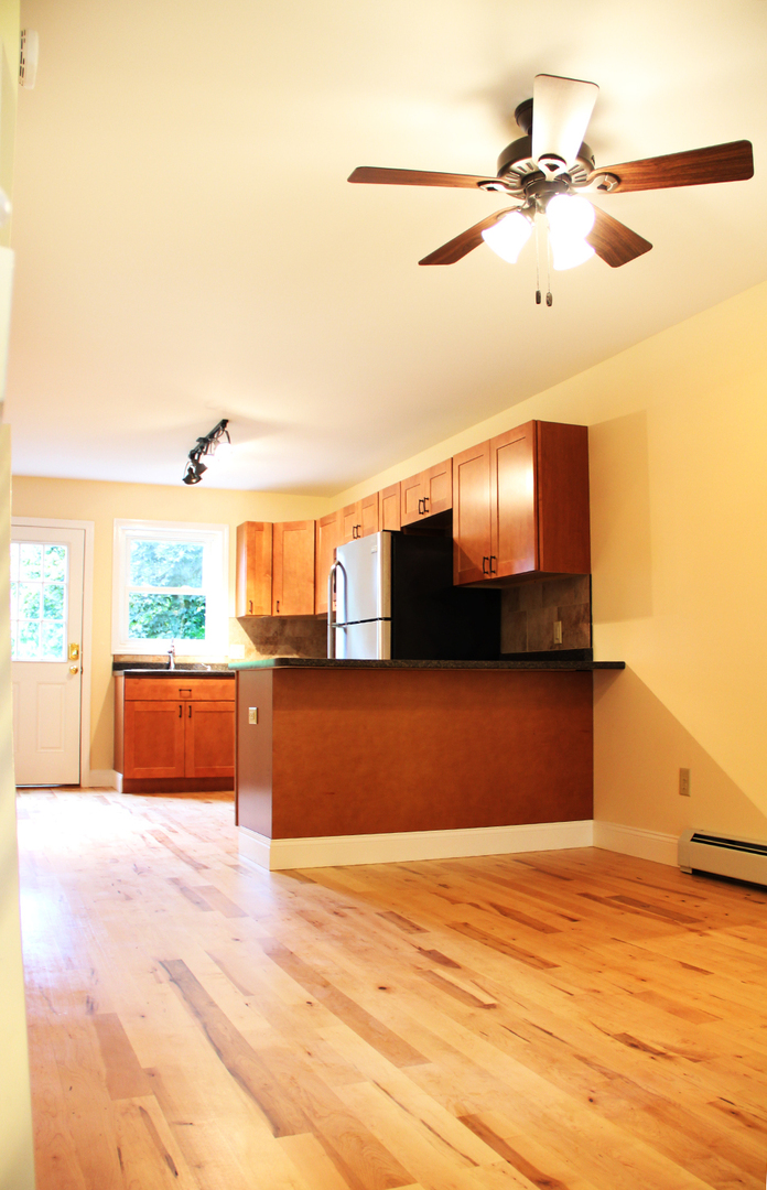 Burlington Apartment: 53 St. Mary St