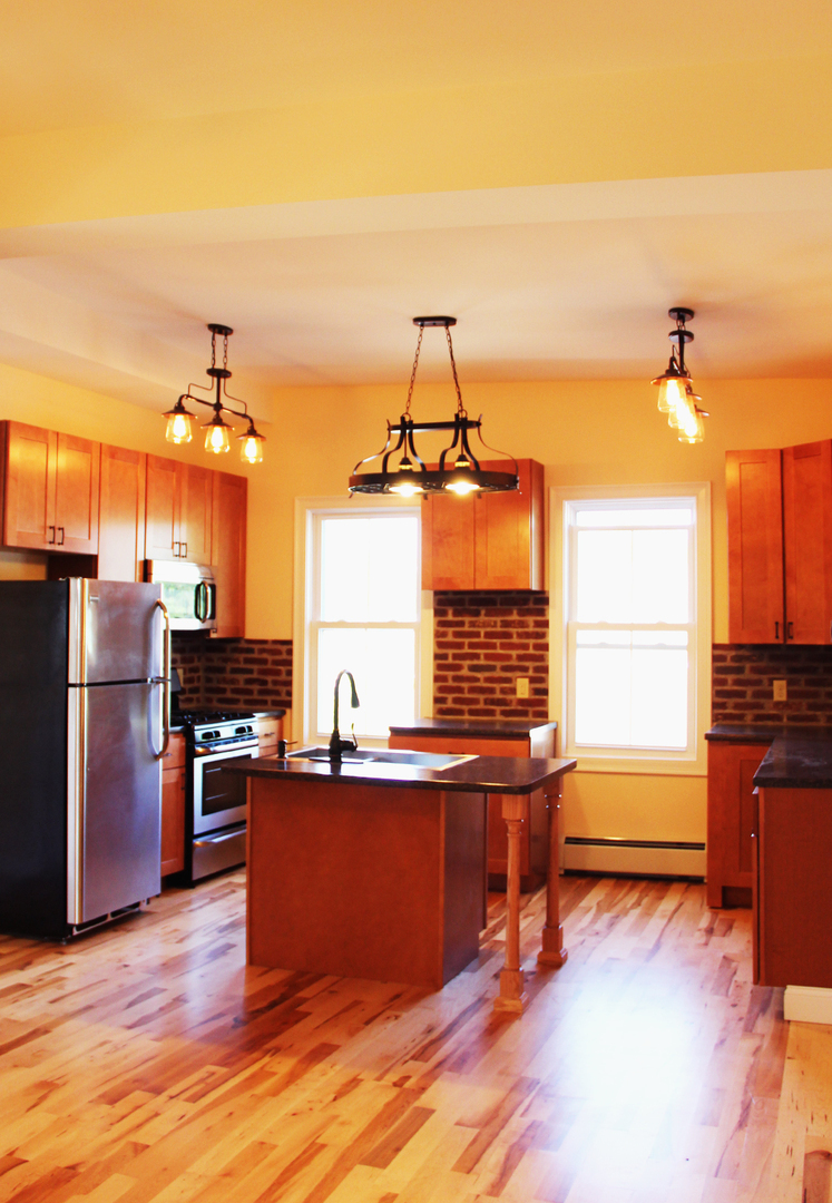 Burlington Apartment: 26 Cedar St