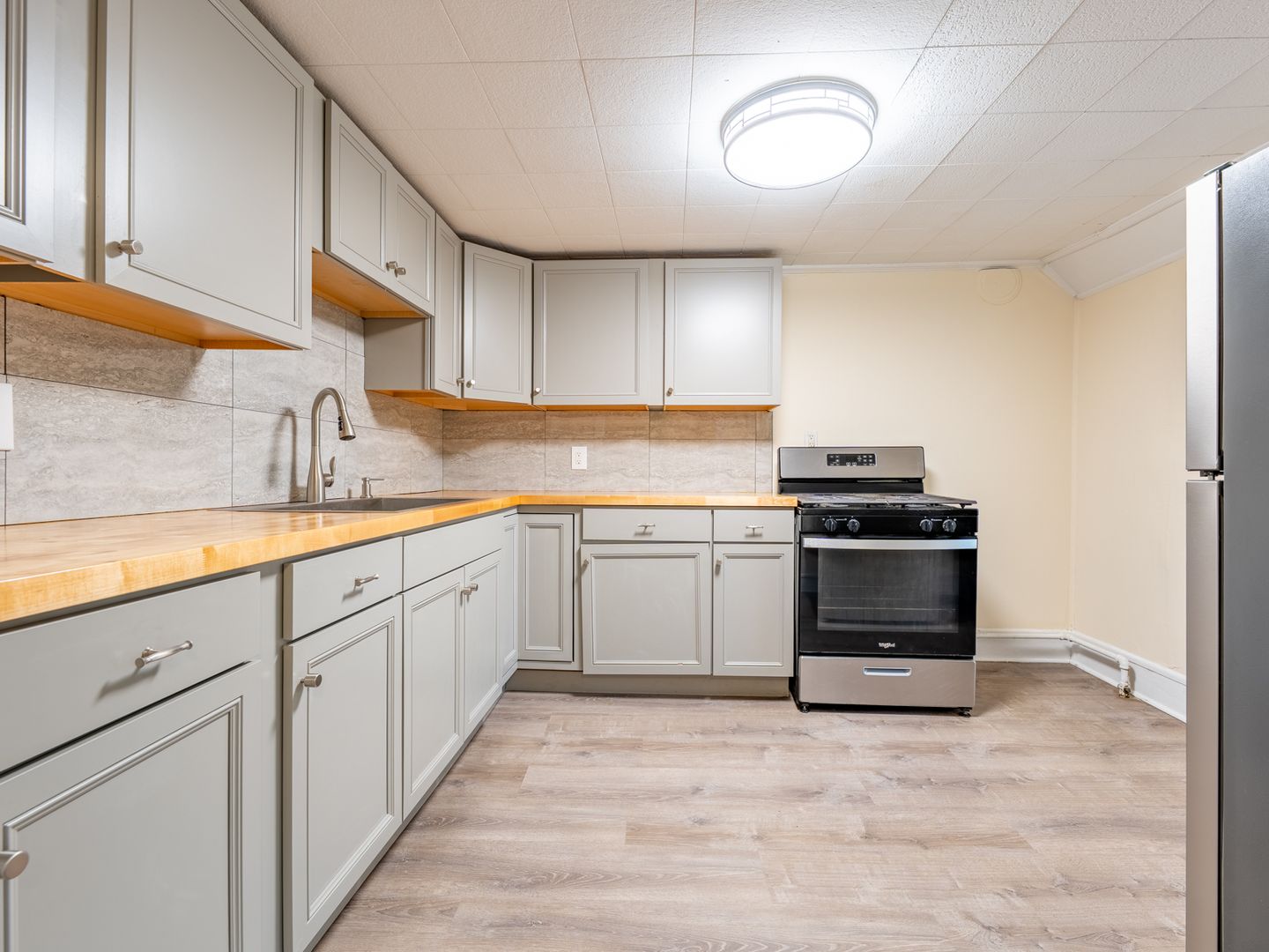Burlington Apartment: 86-92 Archibald Street