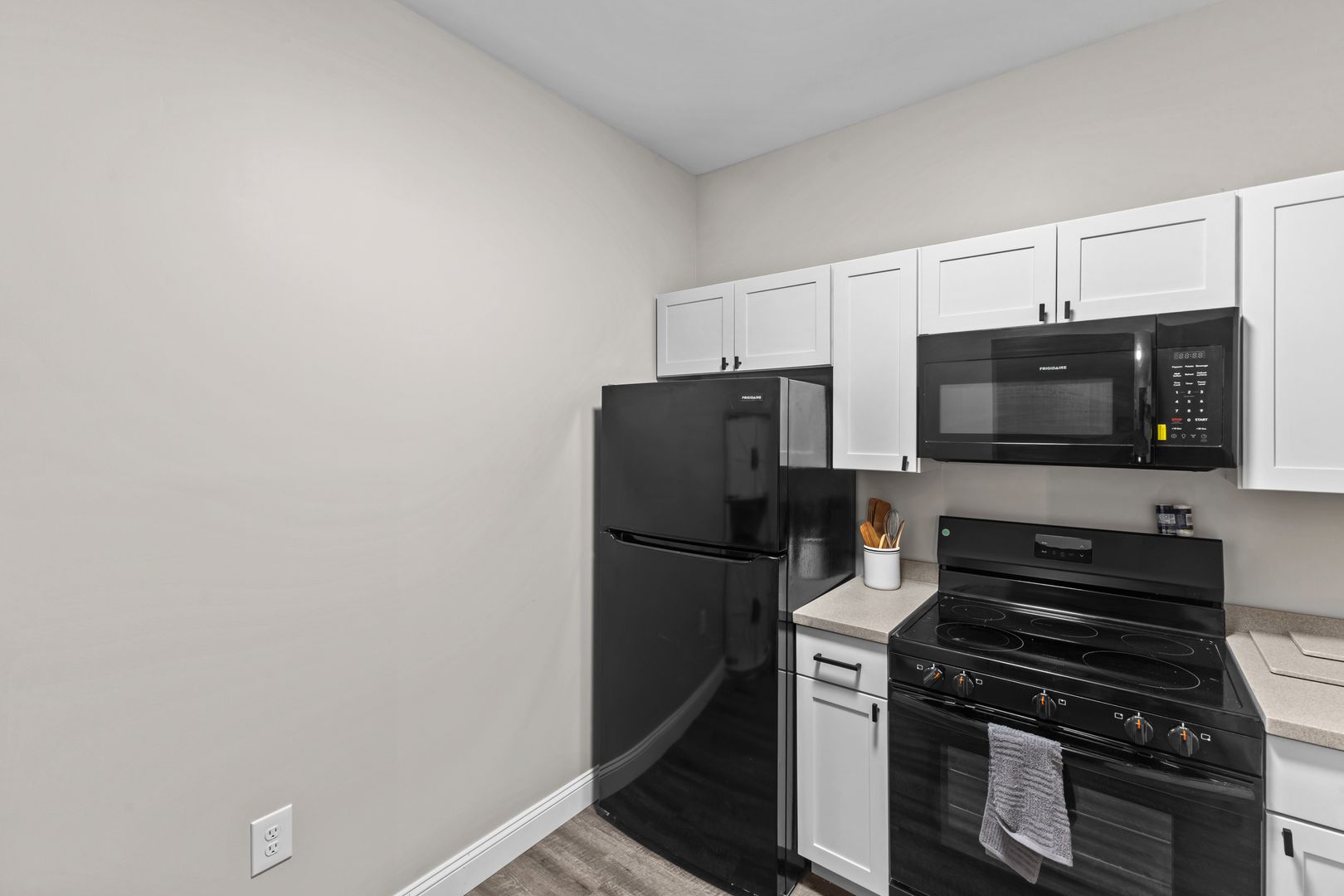Swanton Apartment: 128 Grand Ave