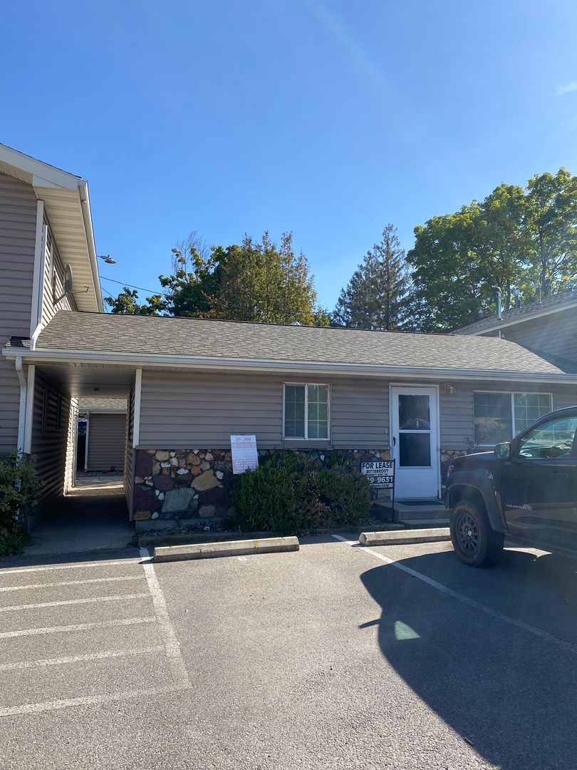 Missoula Apartment: 520 Schilling