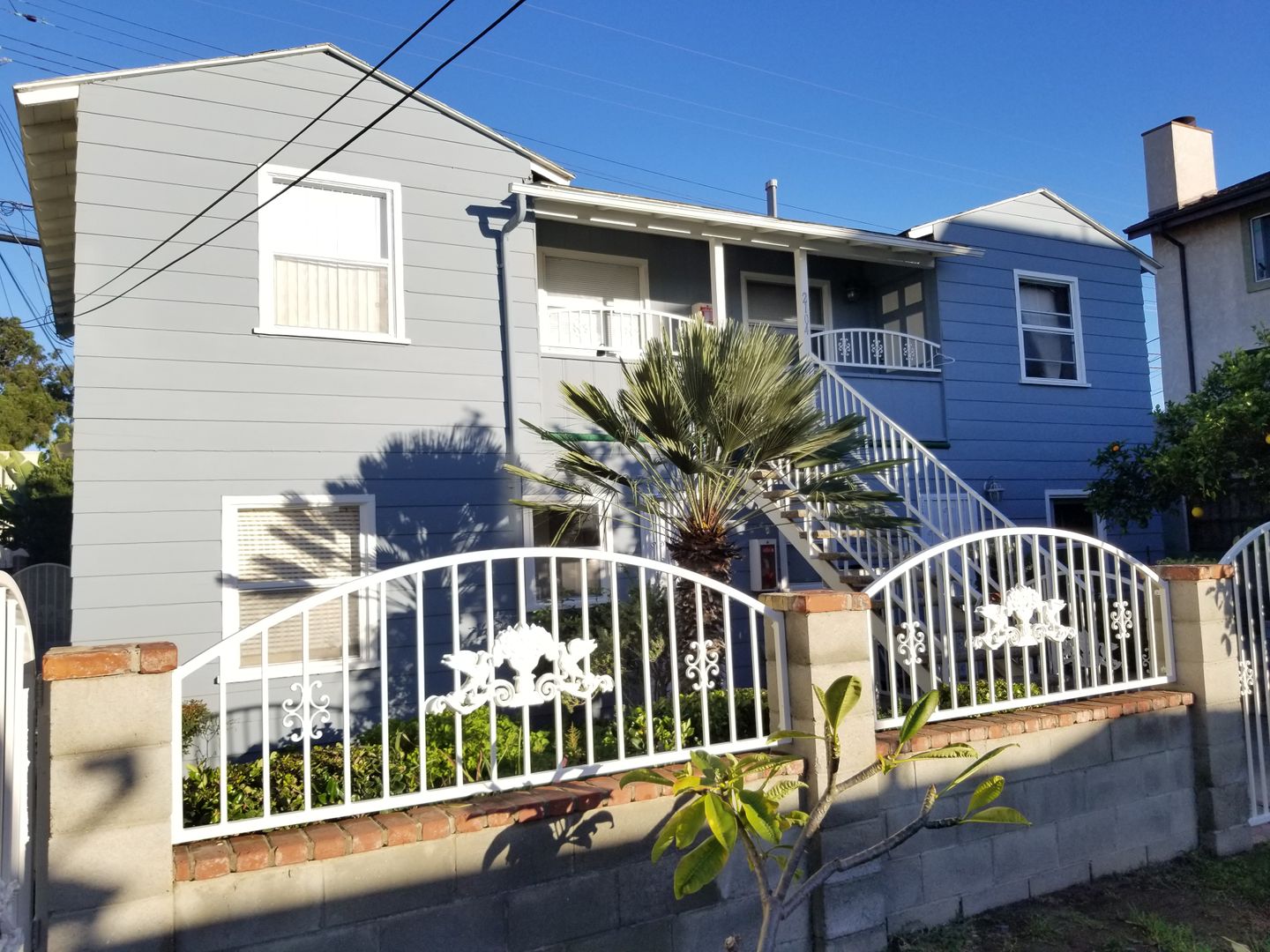 Torrance Apartment: 2100 Cabrillo Ave.