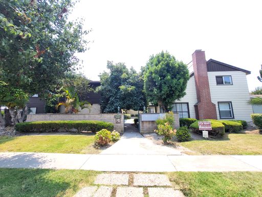 Los Alamitos-Spacious 2 Bedroom 2 Bath Apartment -BJ Properties