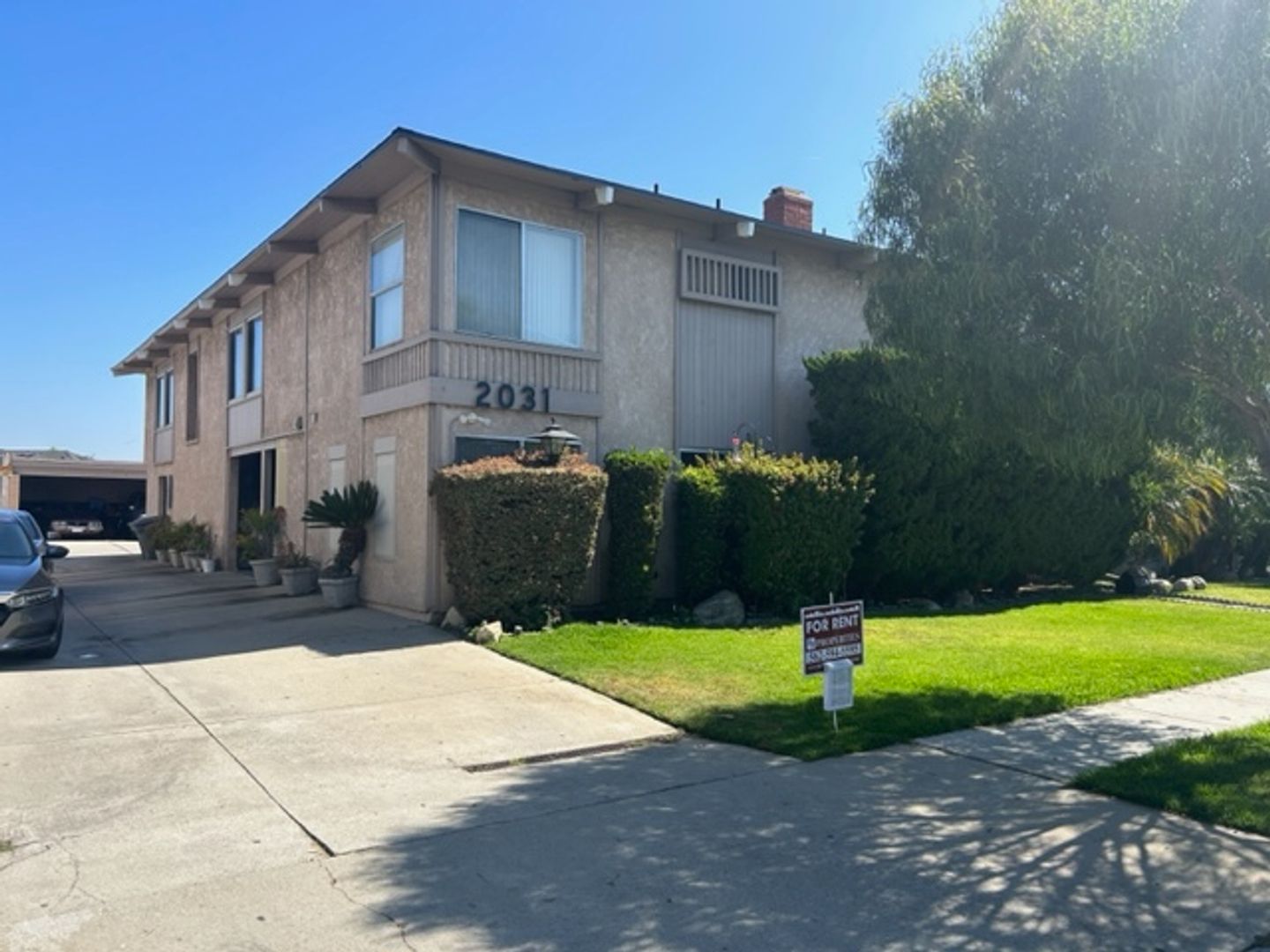 Gardena Apartment: 2031 W. 157th. St.