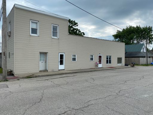 Charming 3 Bedroom – photo 1