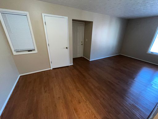 WAIVED APPLICATION FEES! Two Bedroom off Chauncey! – photo 1