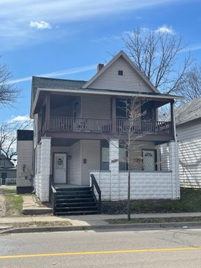 Spacious 1 Bedroom Apartment