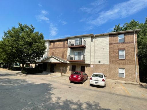 3 Bed Minutes From Campus – photo 1