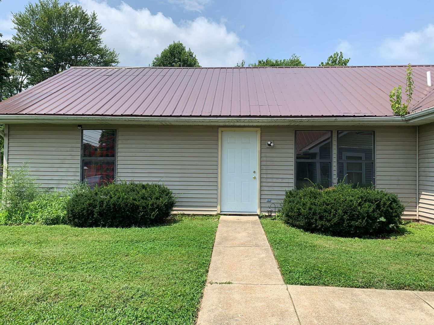 Crawfordsville Apartment: Franklin Square