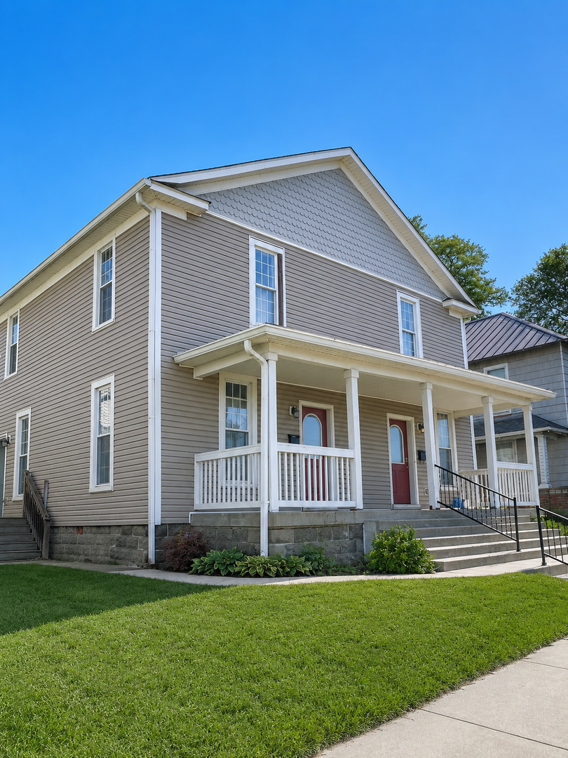 Lafayette House: 151 S 3rd Street