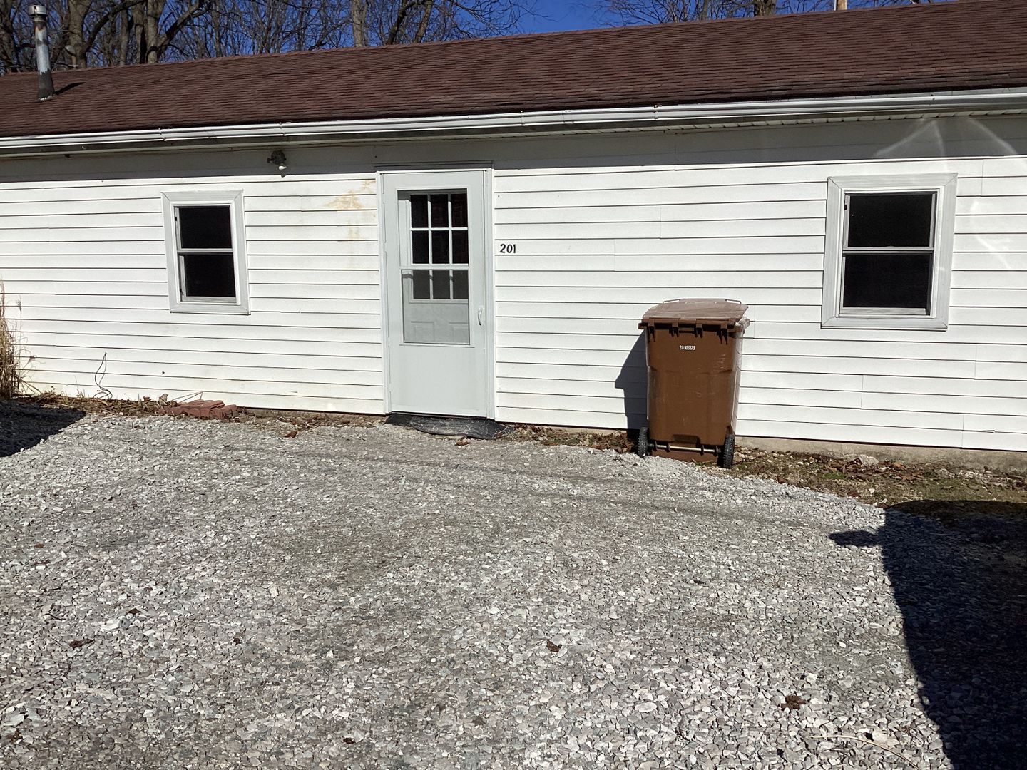 Veedersburg Apartment: 201 E 8th Street