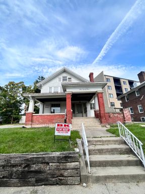 6 Bed 2 Bath Rental at 165 Littleton Street - Unit 4, West Lafayette, IN – photo 1