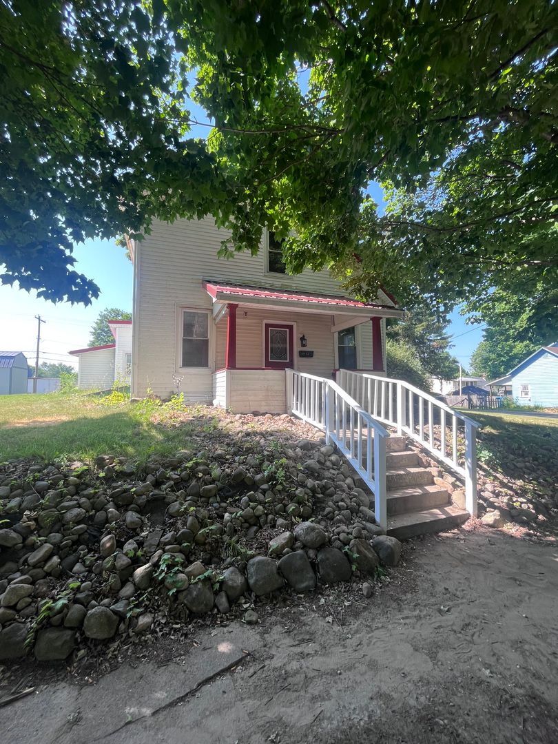 Covington House: 1002 Washington Street