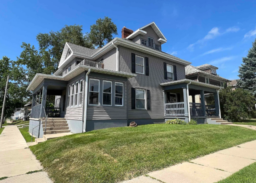 Remodeled 3 Bedroom!