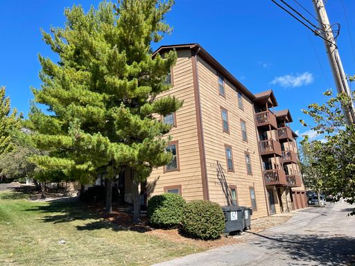 4 Bed 2 Bath Rental at 112 E Wood St- Unit 16, West Lafayette, IN – photo 1