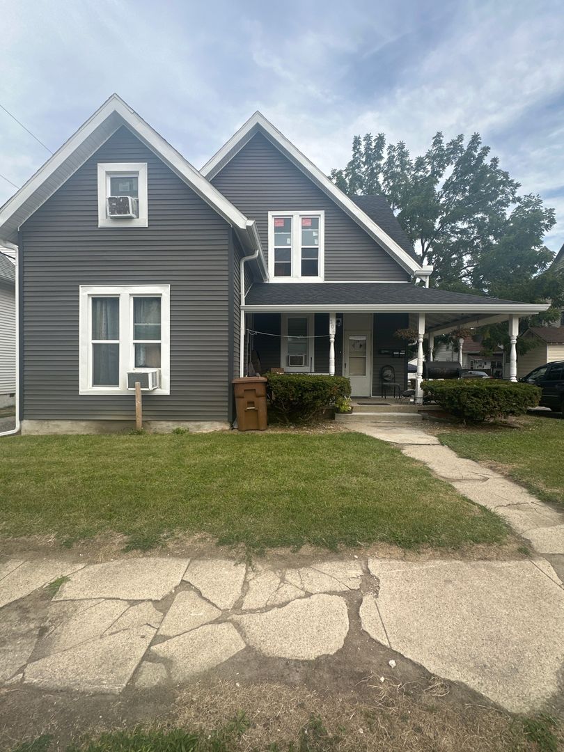 Crawfordsville Apartment: 206 Morgan St