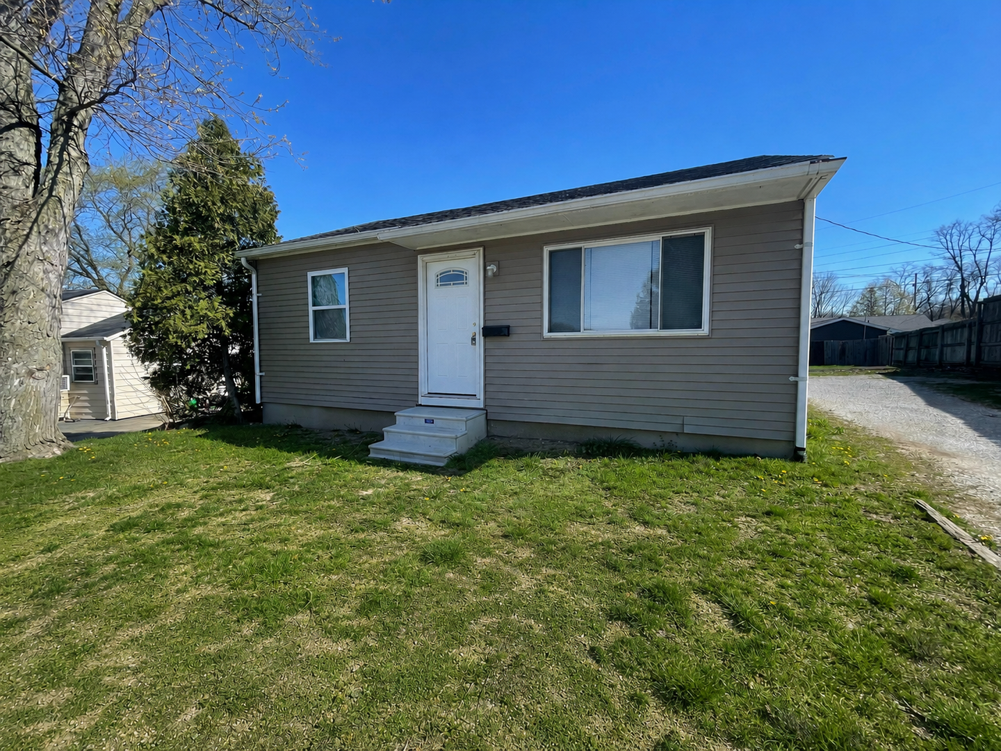 Lafayette House: 3116 Prairie Lane