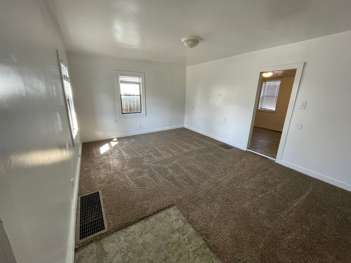 Lafayette Apartment: 1001 - 1005 N 6th Street