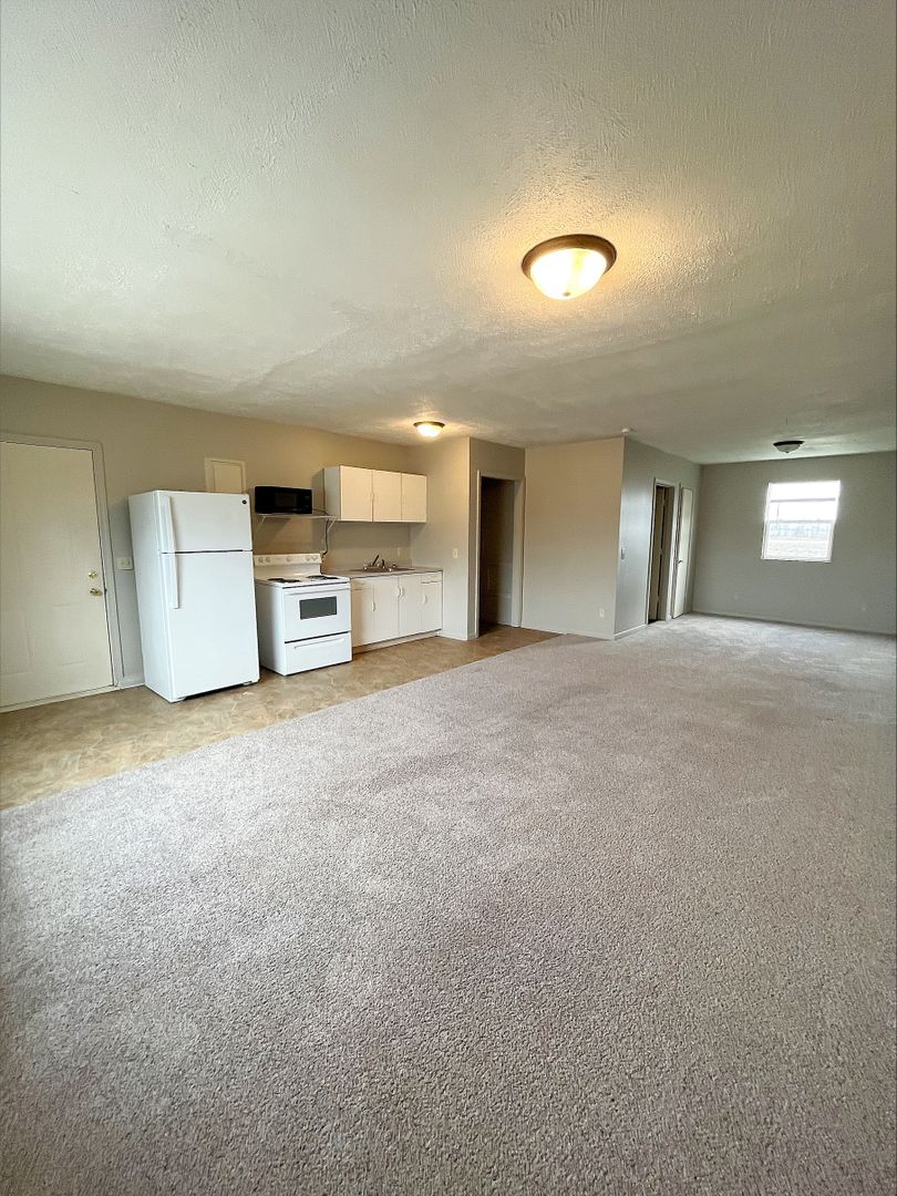 Covington Apartment: 101-120 Deer Run Circle