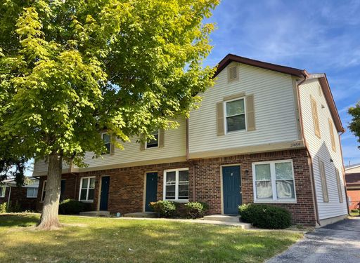 2 Bed 1.5 Bath Rental at 2464 Sycamore Lane - Unit 3, West Lafayette, IN – photo 1