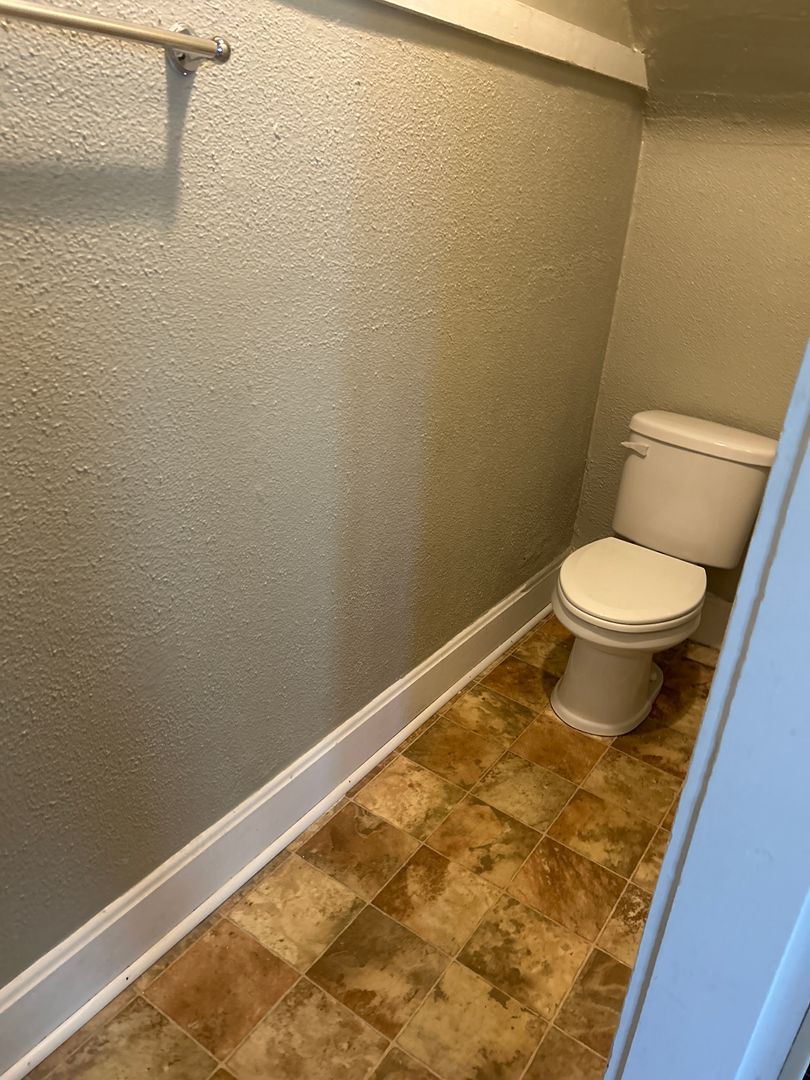 Crawfordsville Apartment: 413 School St