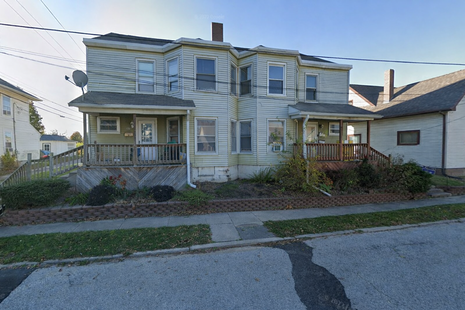 Crawfordsville Apartment: 107 Morgan Street