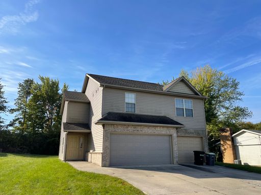 3 bedroom/3.5 bathroom Home Within Walking Distance to Campus! – photo 1