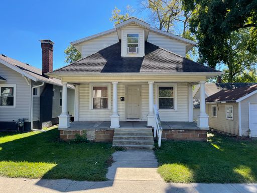 4 Bedroom, 2 Bath House on Campus – photo 1