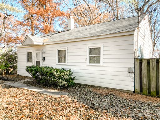 3 Bed 1 Bath Rental at 940 Rose Street, West Lafayette, IN – photo 1