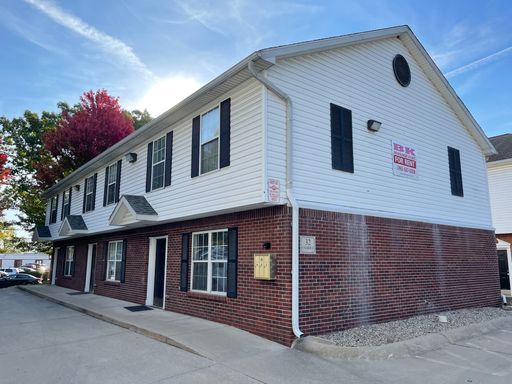 4 Bed 2.5 Bath Rental at 32 N Salisbury Street - Unit 2, West Lafayette, IN – photo 1