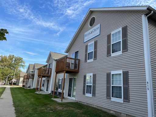 3 Bedroom 1 Bath Apartment: ACCEPTING HUD 1st MONTH RENT CREDITED! – photo 1