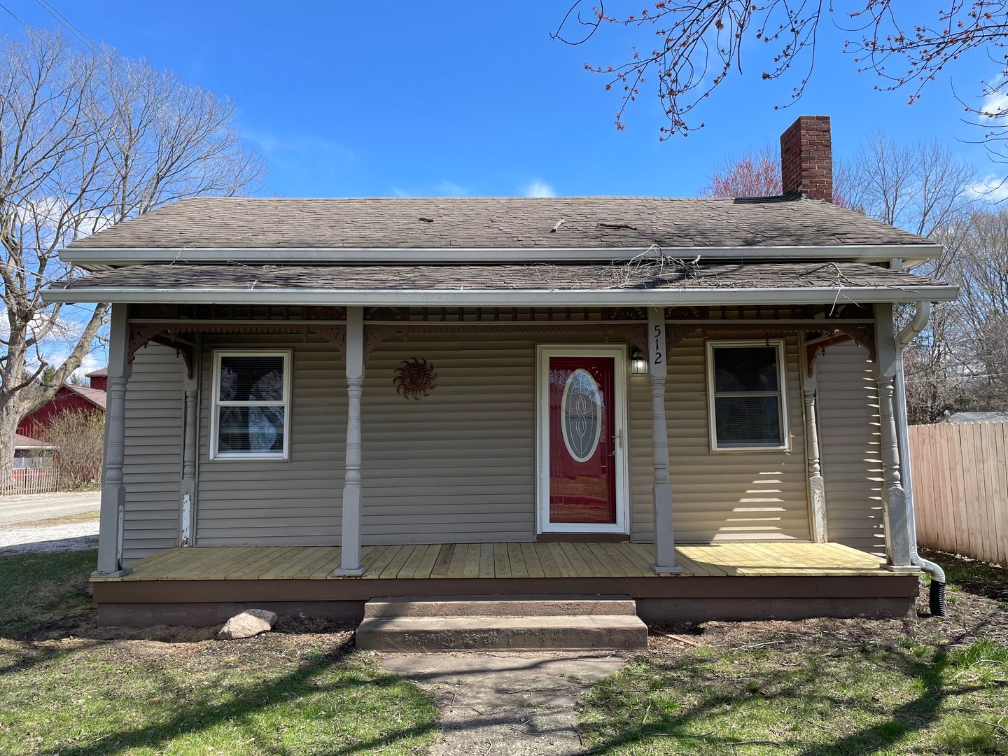 Crawfordsville House: 512 Whitlock Ave