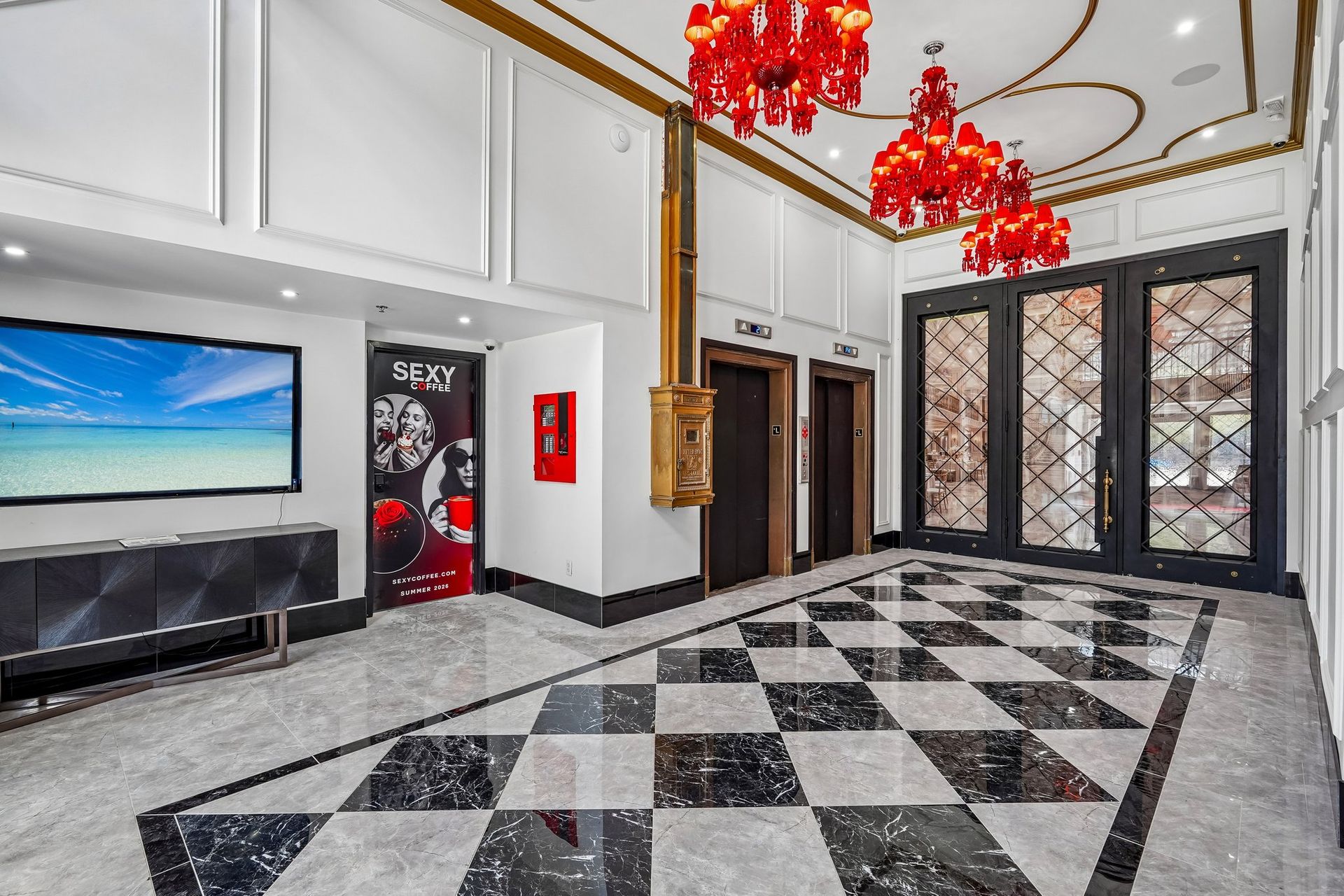 Lobby at Loft Holdings (5 of 5)