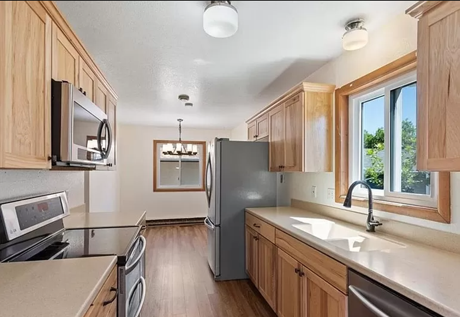 Billings Townhome: 300 Aristocrat Dr.