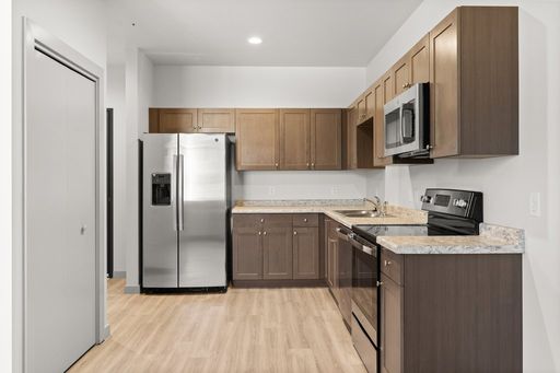 Modern Studio Apartment in Midtown Billings – photo 1