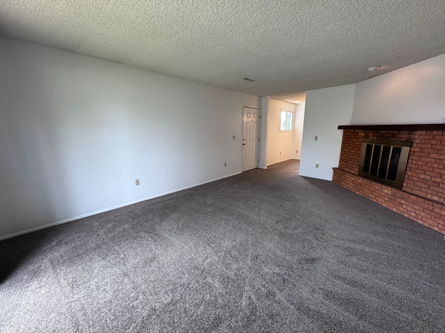 Billings Apartment: 10 Miners Place