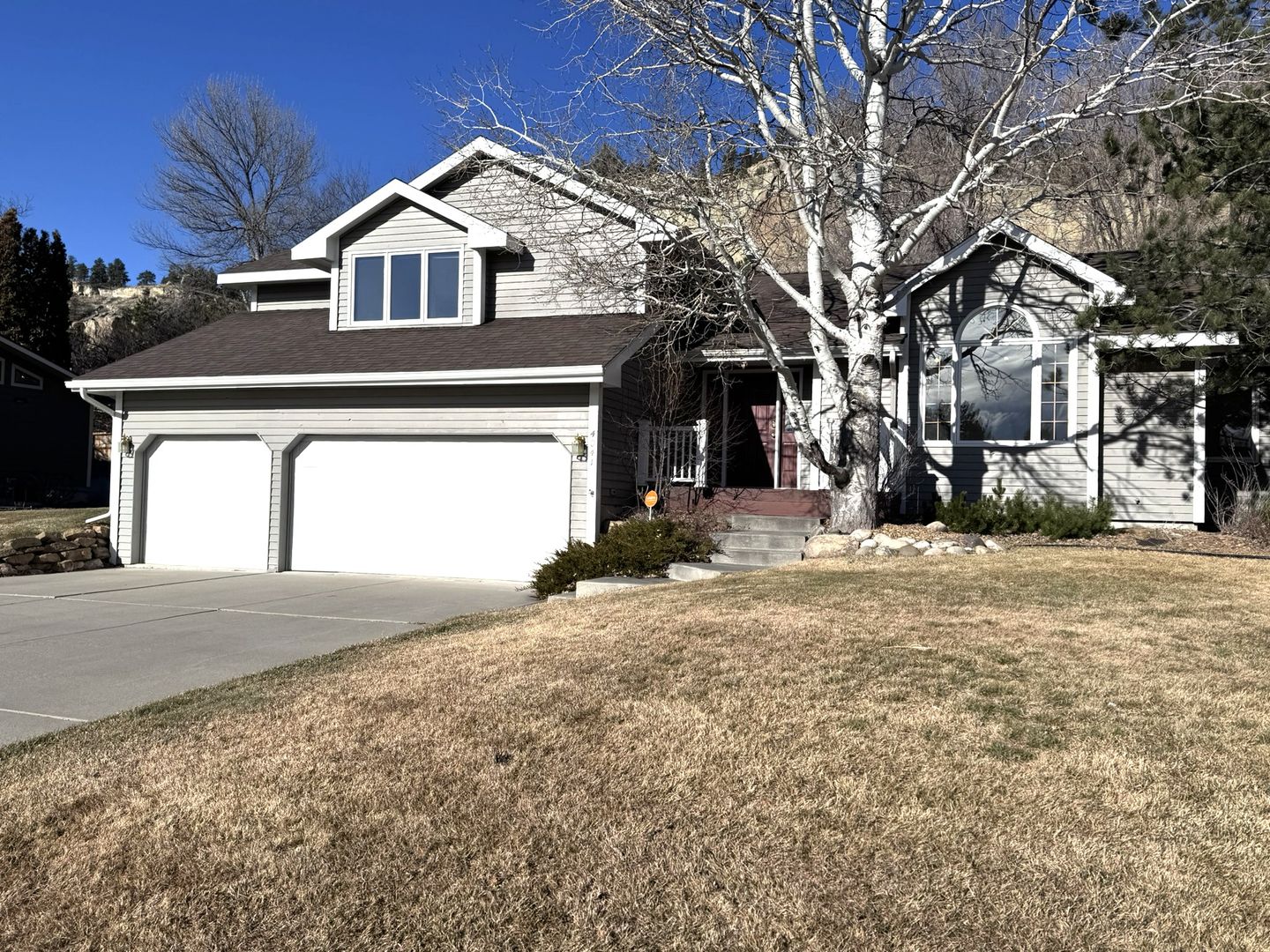 Billings House: 4041 Pine Cove Rd