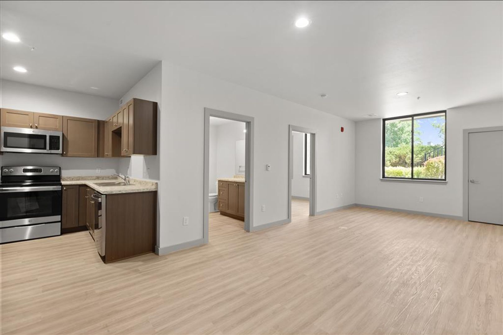 Billings Apartment: 1127 Alderson Ave