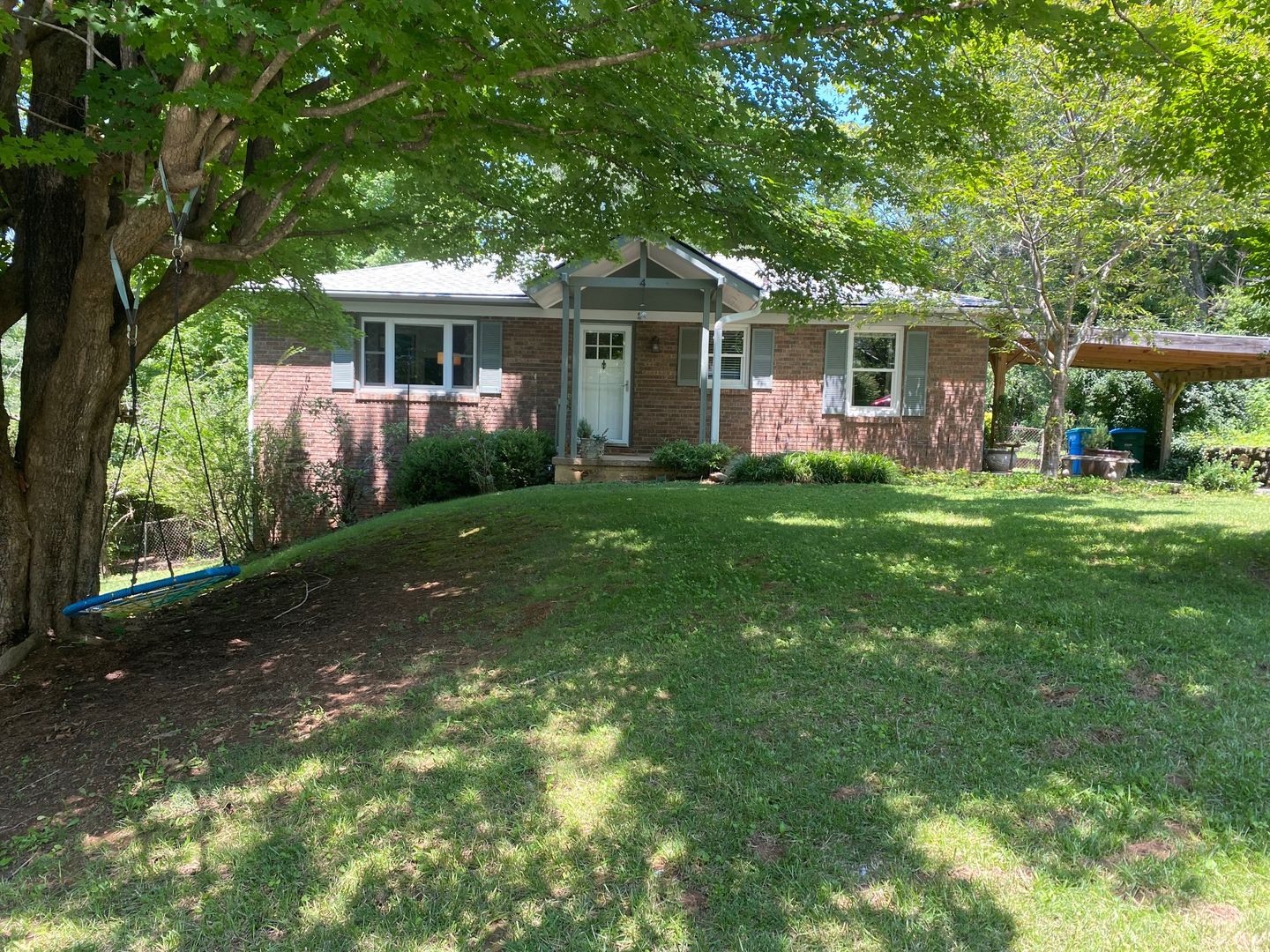 Asheville House: 4 Glenway Drive