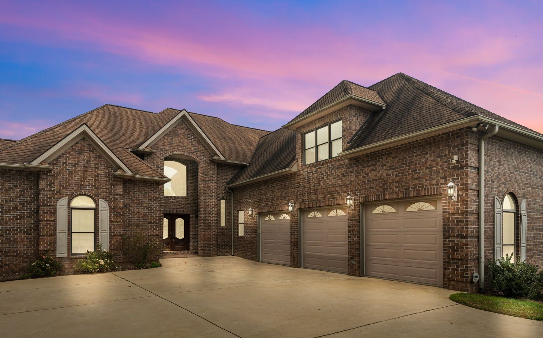 South AVL - Grand Residence in The Cotswolds Development 