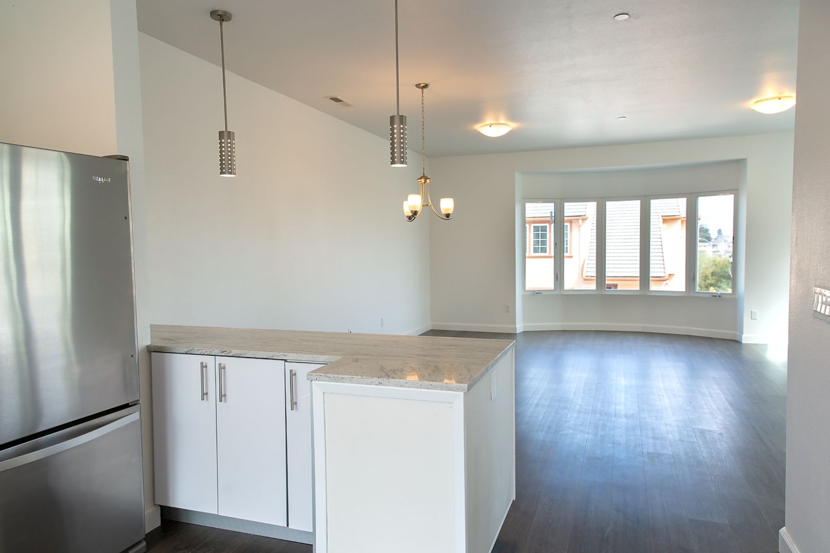 45 Blackbird Circle 3 of 9