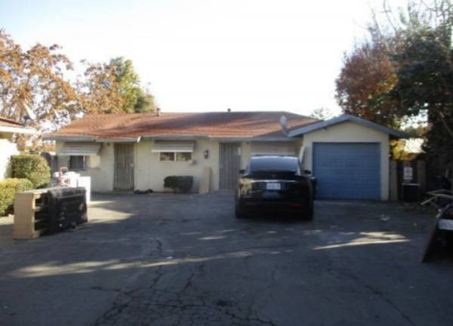 Turlock Apartment: 1036 N Olive Avenue